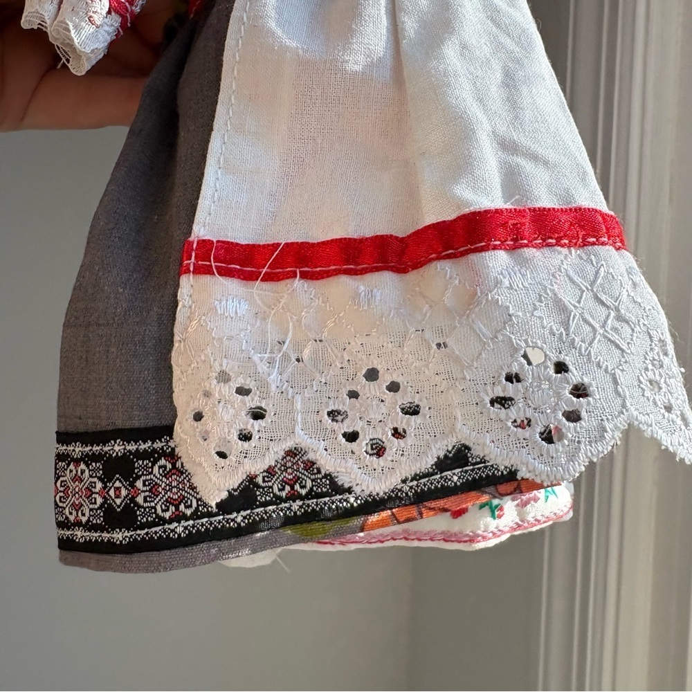 Vintage handmade faceless traditional folk rag doll fabric beads necklace RARE - Picture 9 of 16